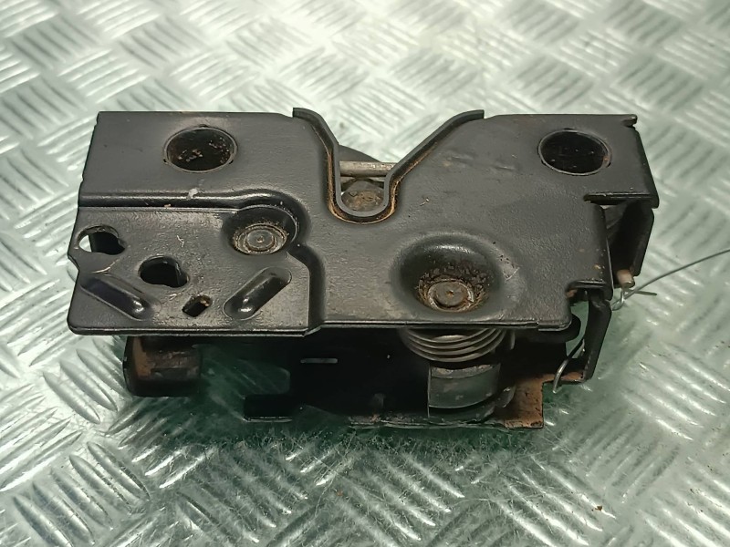 Recambio de cerradura capo para volkswagen golf vii sportsvan referencia OEM IAM   