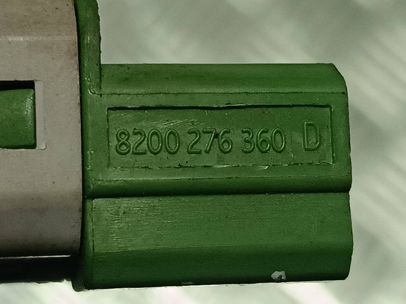 Recambio de sensor para renault clio iv referencia OEM IAM 8200276360D  2 PINES Recambio de sensor para renault clio iv referencia OEM IAM 8200276360D  2 PINES