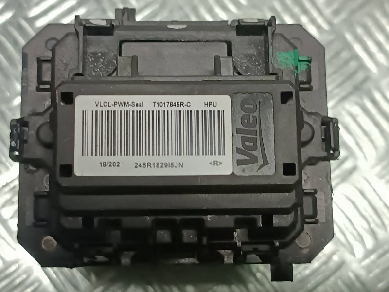 Recambio de resistencia calefaccion para renault clio iv referencia OEM IAM T1017845R  6 PINES Recambio de resistencia calefaccion para renault clio iv referencia OEM IAM T1017845R  6 PINES