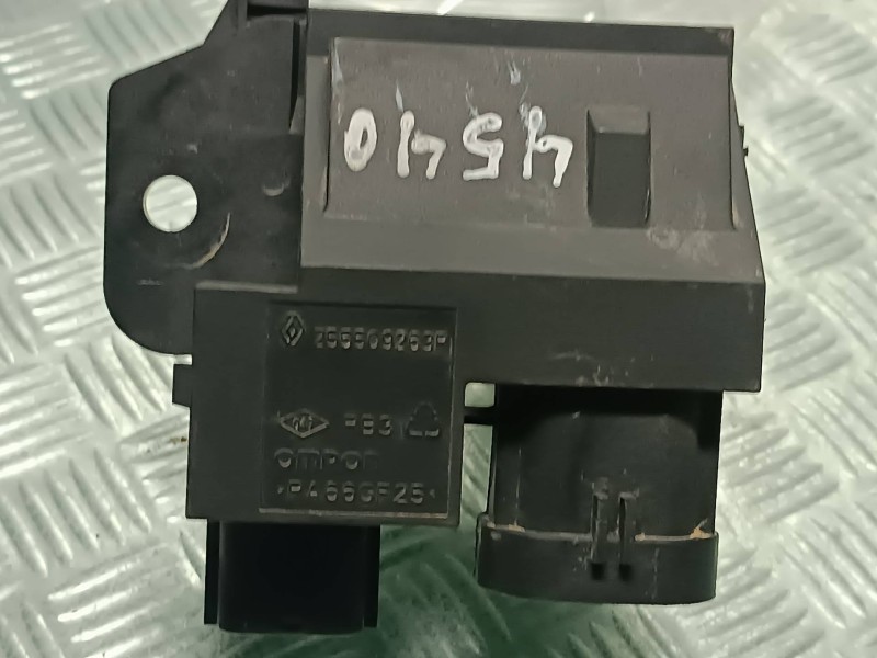 Recambio de resistencia calefaccion para renault clio iv referencia OEM IAM 255509263R  4+2 PINES Recambio de resistencia calefaccion para renault clio iv referencia OEM IAM 255509263R  4+2 PINES