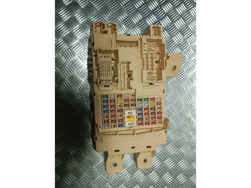 Recambio de caja reles / fusibles para hyundai ioniq 5 5 referencia OEM IAM 91950G2036 G20362006010051 HB3
