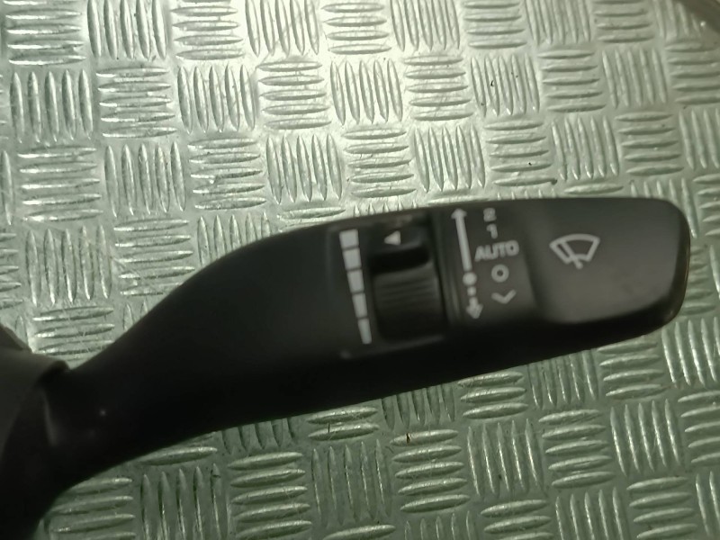 Recambio de mando multifuncion para hyundai ioniq 5 5 referencia OEM IAM 93404G2812 INTERMITENTES LIMPIA