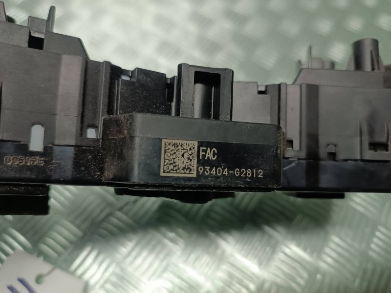 Recambio de mando multifuncion para hyundai ioniq 5 5 referencia OEM IAM 93404G2812 INTERMITENTES LIMPIA