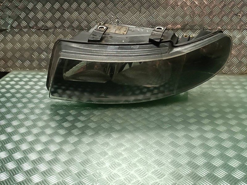 Recambio de faro izquierdo para seat toledo (1l) referencia OEM IAM 96611305XT  8 PINES
