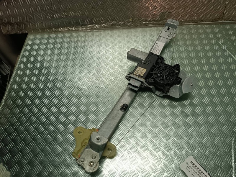 Recambio de elevalunas delantero izquierdo para renault clio iv referencia OEM IAM 12800149202B 807018534R ELECTRICO Recambio de elevalunas delantero izquierdo para renault clio iv referencia OEM IAM 12800149202B 807018534R ELECTRICO