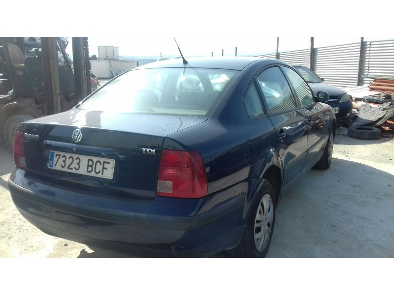 volkswagen passat berlina (3b2) del año 2000