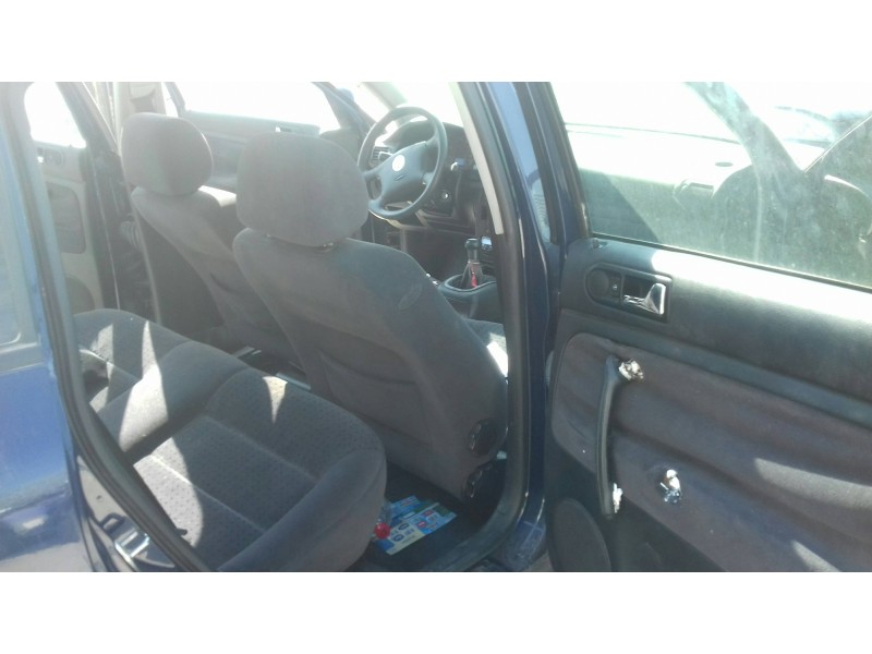 volkswagen passat berlina (3b2) del año 2000