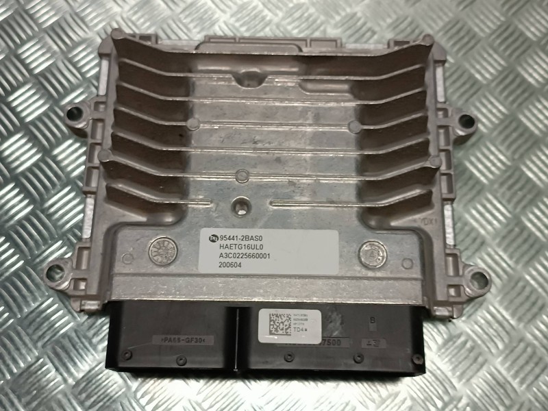 Recambio de centralita motor uce para hyundai ioniq 5 5 referencia OEM IAM 954412BAS0 CONTINENTAL A3C0225660001