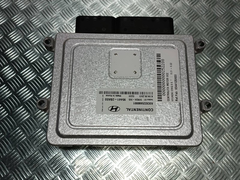 Recambio de centralita motor uce para hyundai ioniq 5 5 referencia OEM IAM 954412BAS0 CONTINENTAL A3C0225660001