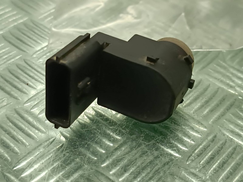 Recambio de sensor aparcamiento delantero para hyundai ioniq 5 5 referencia OEM IAM 95720F2000PR2  6 PINES