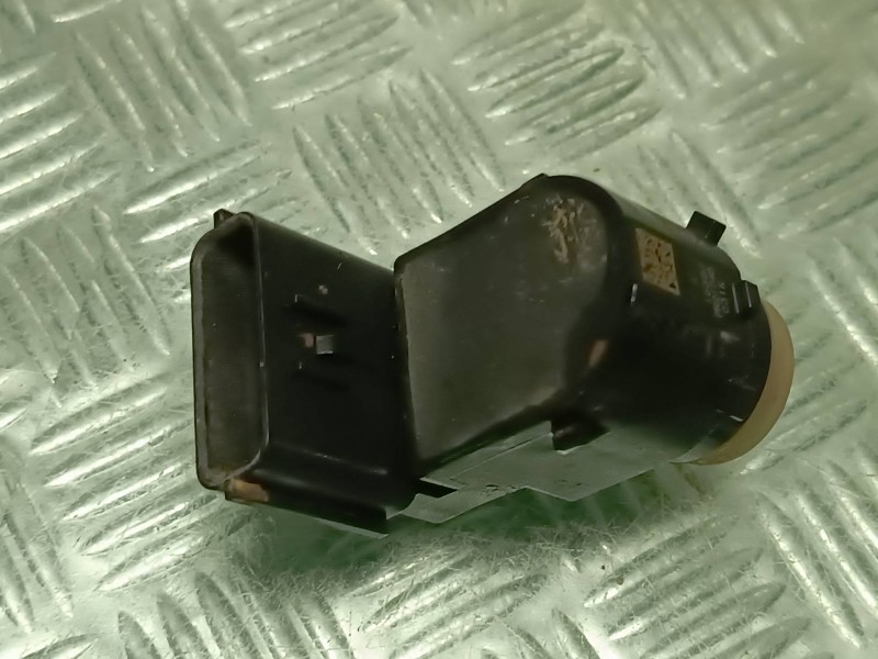 Recambio de sensor aparcamiento delantero para hyundai ioniq 5 5 referencia OEM IAM 95720F2000PR2  6 PINES
