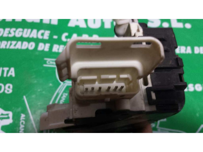Recambio de cerradura puerta trasera izquierda para peugeot 407 st confort referencia OEM IAM  GRIS 6 PINES