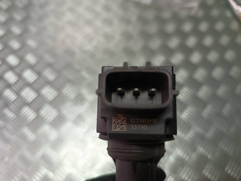 Recambio de bobina encendido para renault clio iv referencia OEM IAM 224332428R 77350003 3 PINES Recambio de bobina encendido para renault clio iv referencia OEM IAM 224332428R 77350003 3 PINES