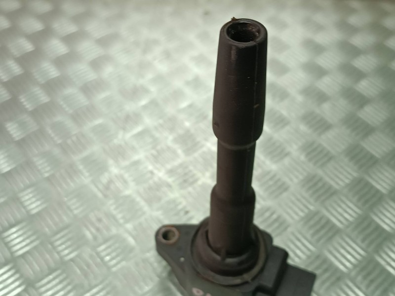 Recambio de bobina encendido para renault clio iv referencia OEM IAM 224332428R 77350003 3 PINES Recambio de bobina encendido para renault clio iv referencia OEM IAM 224332428R 77350003 3 PINES