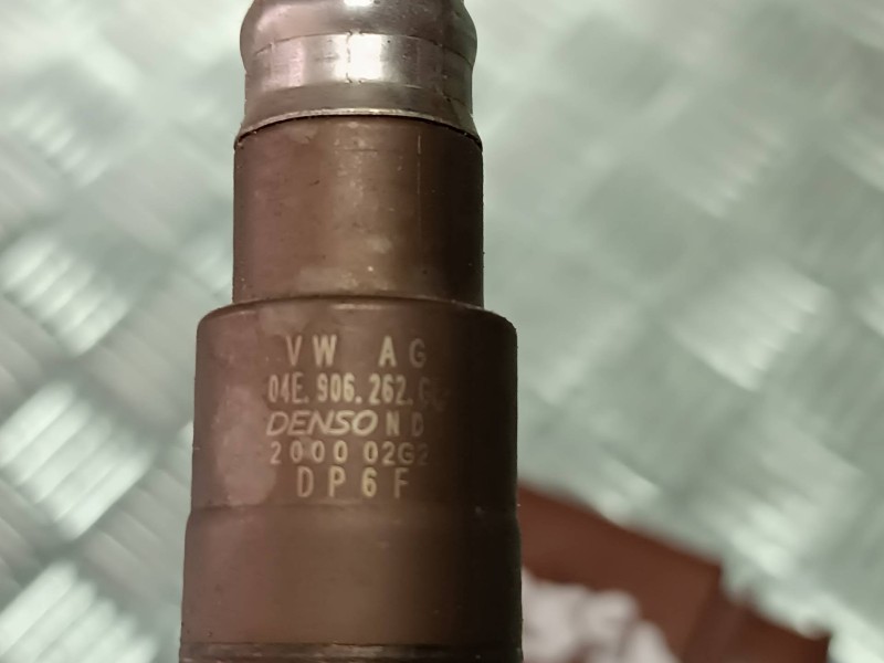 Recambio de sonda lambda para seat arona referencia OEM IAM 04E906262GF  4 PINES