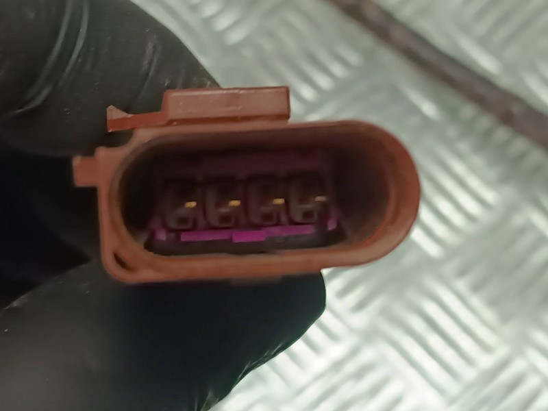 Recambio de sonda lambda para seat arona referencia OEM IAM 04E906262GF  4 PINES