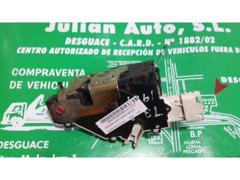 Recambio de cerradura puerta trasera derecha para peugeot 407 st confort referencia OEM IAM  BLANCA 6 PINES