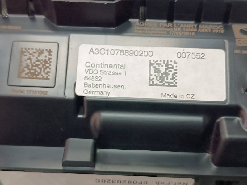 Recambio de cuadro instrumentos para seat arona referencia OEM IAM 6F0920320C 15 PINES A3C1078890200
