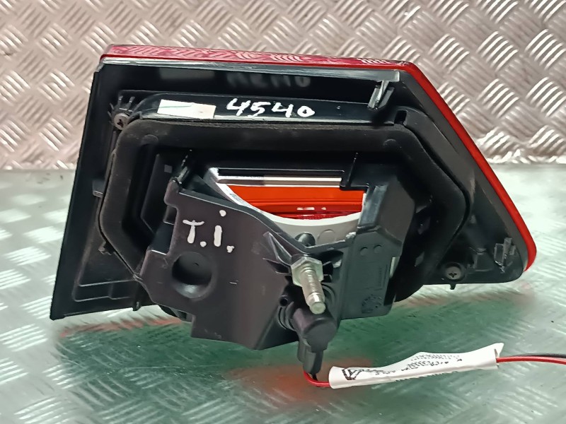 Recambio de piloto trasero izquierdo interior para renault clio iv referencia OEM IAM 265552424R  2 PINES Recambio de piloto trasero izquierdo interior para renault clio iv referencia OEM IAM 265552424R  2 PINES