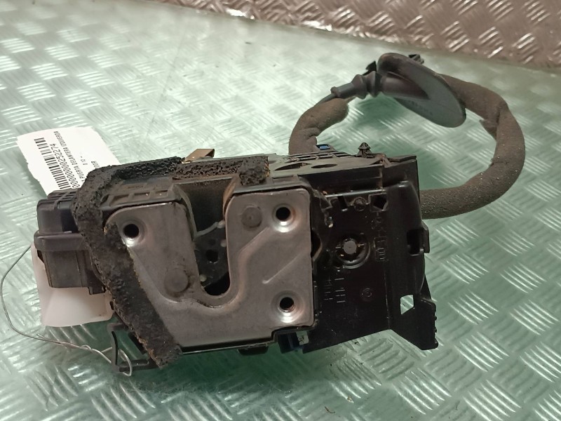 Recambio de cerradura puerta delantera izquierda para renault clio iv referencia OEM IAM 805033000R  4 PINES Recambio de cerradura puerta delantera izquierda para renault clio iv referencia OEM IAM 805033000R  4 PINES