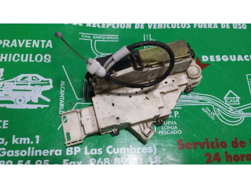 Recambio de cerradura puerta trasera derecha para peugeot 407 st confort referencia OEM IAM  BLANCA 6 PINES