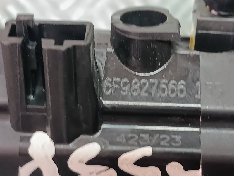 Recambio de maneta exterior maletero / porton para seat arona referencia OEM IAM 6F9827566  CON CAMARA