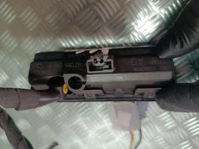 Recambio de maneta exterior maletero / porton para seat arona referencia OEM IAM 6F9827566  CON CAMARA