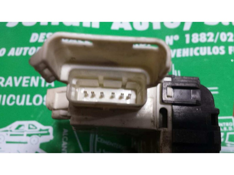 Recambio de cerradura puerta trasera derecha para peugeot 407 st confort referencia OEM IAM  BLANCA 6 PINES