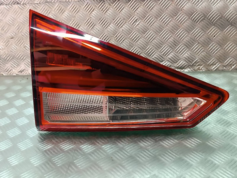 Recambio de piloto trasero izquierdo interior para seat arona referencia OEM IAM 6F9945307D  3 PINES