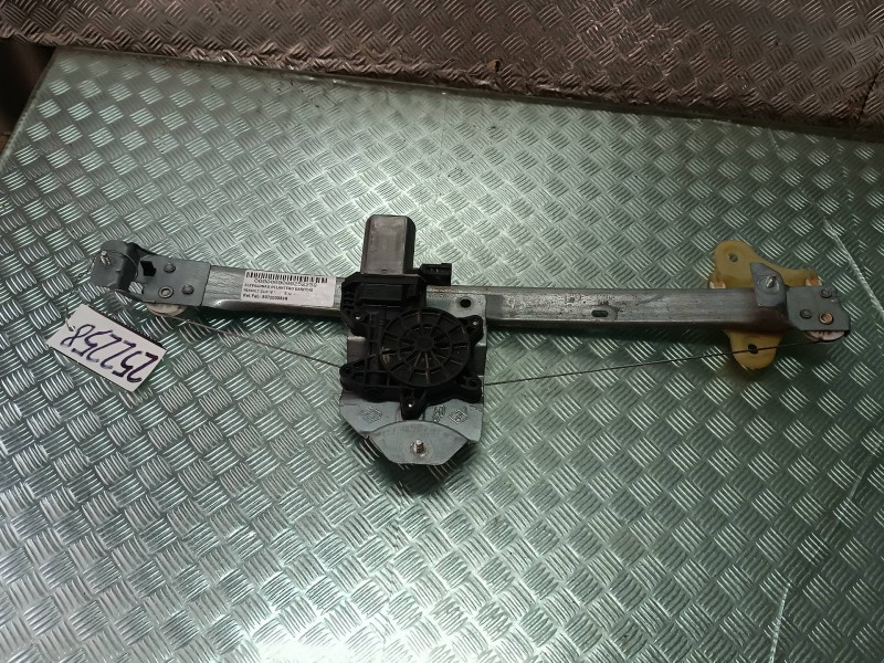 Recambio de elevalunas delantero derecho para renault clio iv referencia OEM IAM 807205569R 128001471B ELECTRICO Recambio de elevalunas delantero derecho para renault clio iv referencia OEM IAM 807205569R 128001471B ELECTRICO