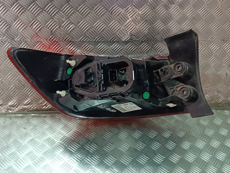 Recambio de piloto trasero derecho para renault clio iv referencia OEM IAM 265509846R  4 PINES Recambio de piloto trasero derecho para renault clio iv referencia OEM IAM 265509846R  4 PINES