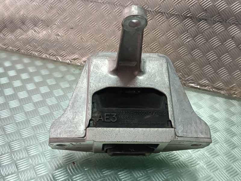 Recambio de soporte motor derecho para hyundai ioniq 5 5 referencia OEM IAM 21812G2000 21810G2000 
