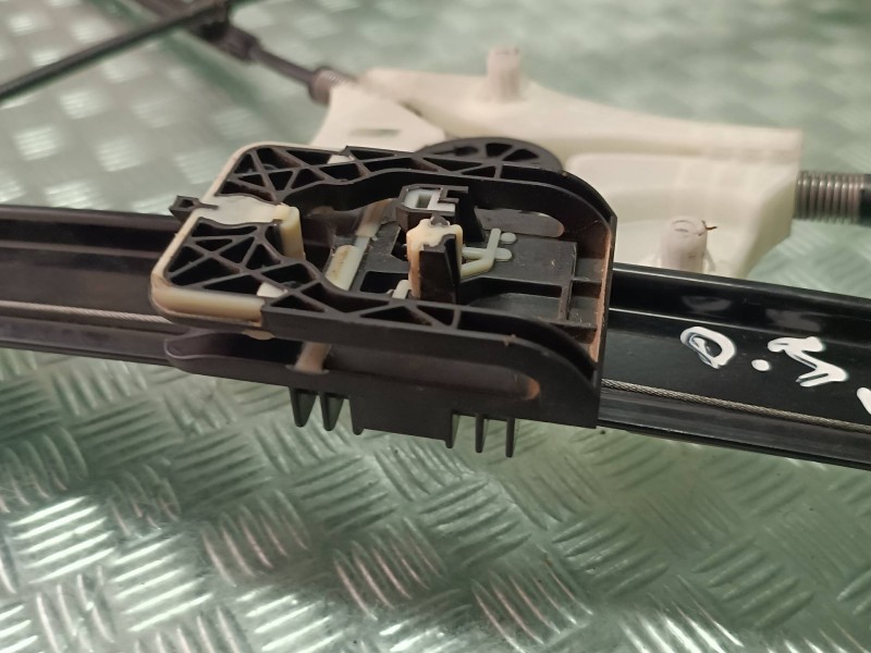 Recambio de elevalunas delantero izquierdo para seat arona referencia OEM IAM 6F9837461D  ELECTRICO