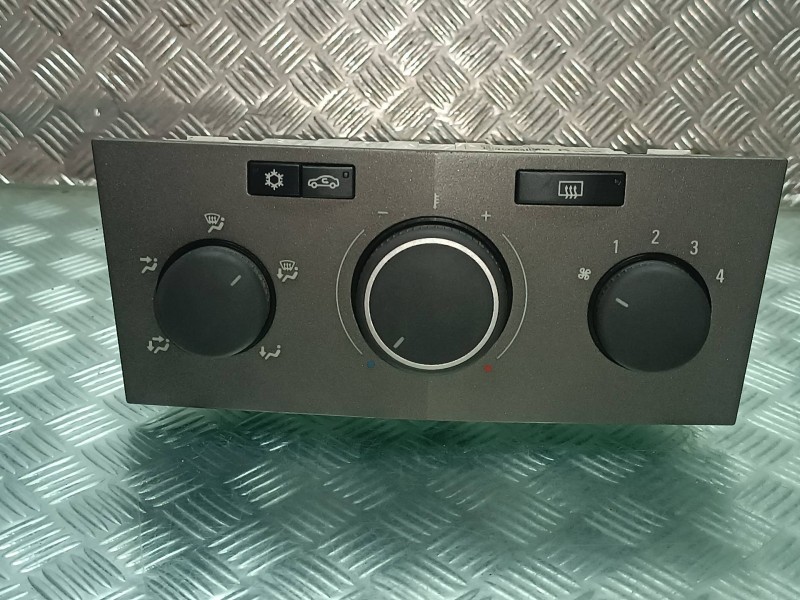 Recambio de mando calefaccion / aire acondicionado para opel astra h ber. referencia OEM IAM 901512410005  32+ 5 PINES