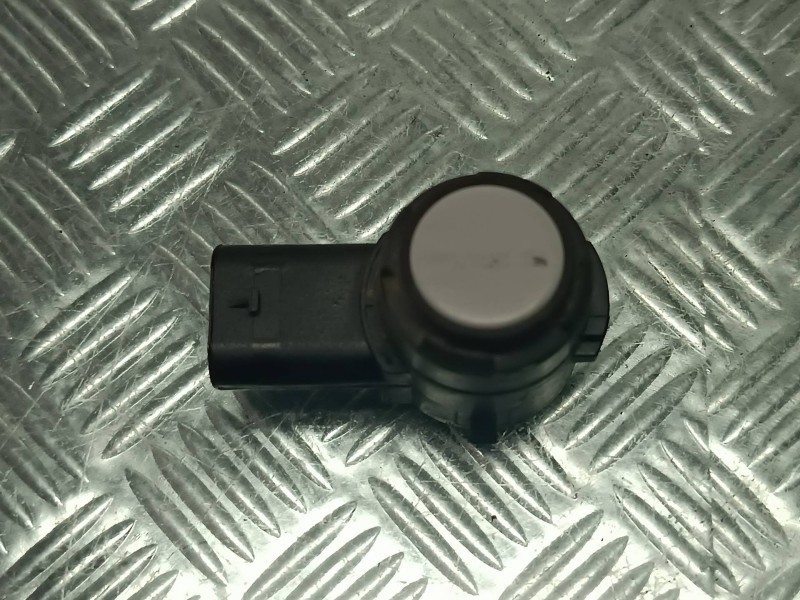 Recambio de sensor aparcamiento delantero para seat arona referencia OEM IAM 5Q0919275B  3 PINES