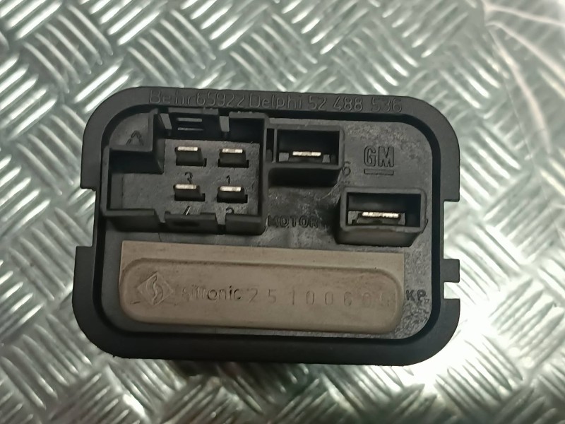 Recambio de resistencia calefaccion para opel astra gtc referencia OEM IAM 5399960010  VALEO