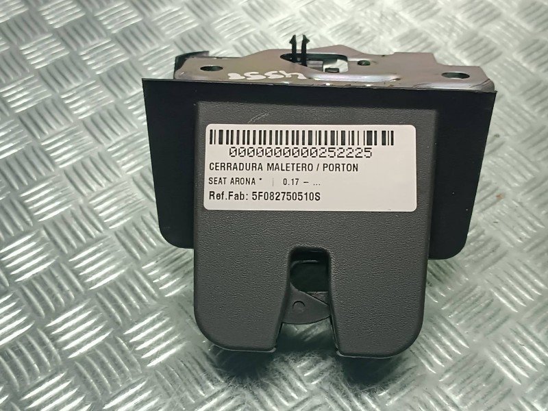 Recambio de cerradura maletero / porton para seat arona referencia OEM IAM 5F082750510S  4 PINES