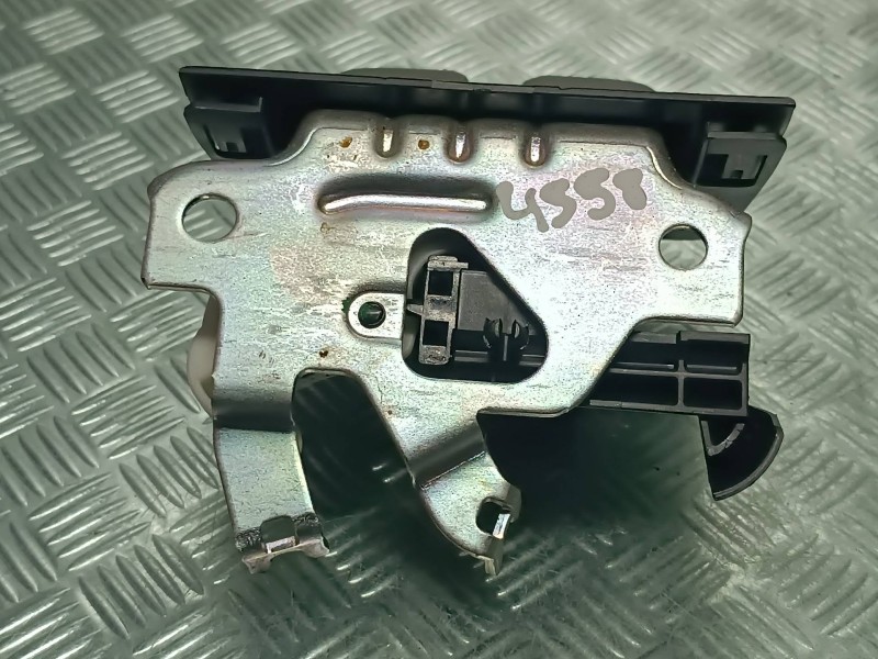 Recambio de cerradura maletero / porton para seat arona referencia OEM IAM 5F082750510S  4 PINES