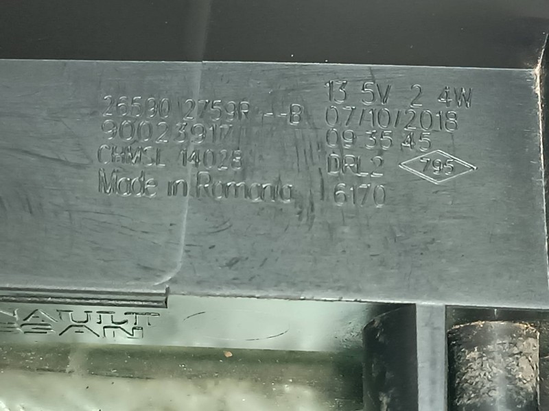 Recambio de luz central de freno para renault clio iv referencia OEM IAM 265902759R  2 PINES Recambio de luz central de freno para renault clio iv referencia OEM IAM 265902759R  2 PINES