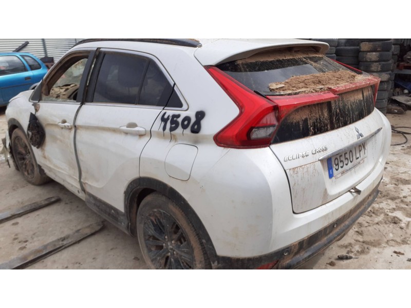 mitsubishi eclipse cross del año 2021