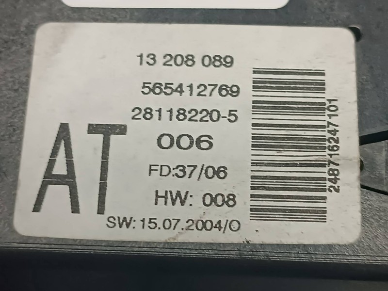 Recambio de pantalla multifuncion para opel astra h ber. referencia OEM IAM 13208089 565412769 32 PINES