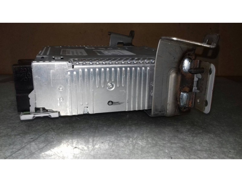 Recambio de sistema audio / radio cd para renault captur xmod referencia OEM IAM 281151559R A2C85678511 