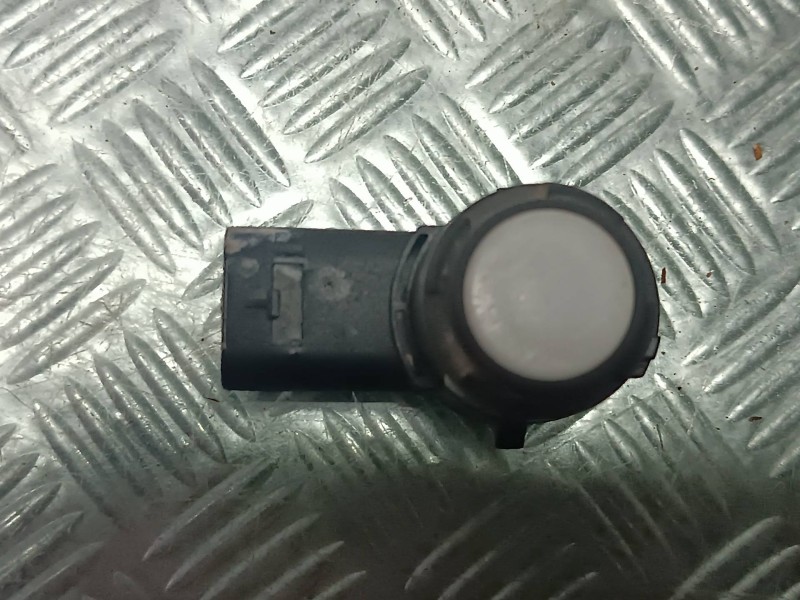 Recambio de sensor de aparcamiento para seat arona referencia OEM IAM 5Q0919275B  3 PINES