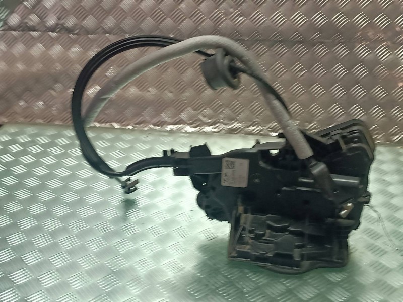 Recambio de cerradura puerta trasera izquierda para seat arona referencia OEM IAM 10A839015B 5 PINES ELECTRICA