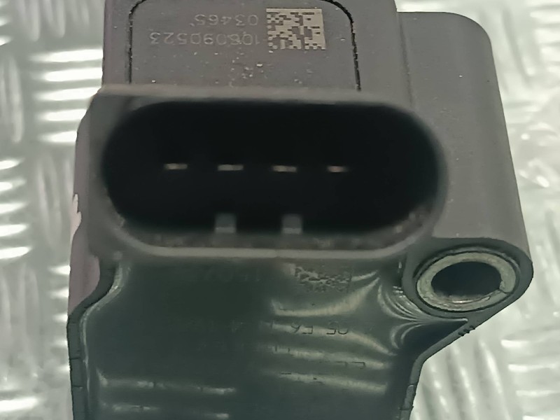 Recambio de bobina encendido para seat arona referencia OEM IAM 04E905110P 77300014 4 PINES