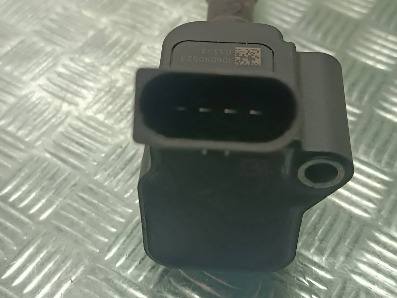 Recambio de bobina encendido para seat arona referencia OEM IAM 04E905110P 77300014 4 PINES