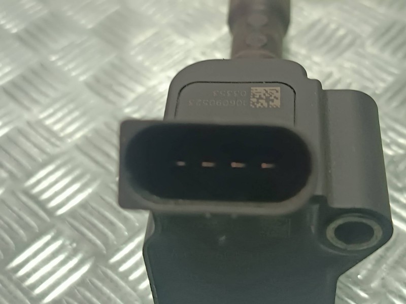 Recambio de bobina encendido para seat arona referencia OEM IAM 04E905110P 77300014 4 PINES