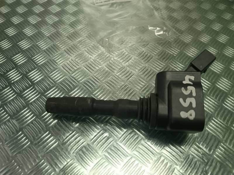 Recambio de bobina encendido para seat arona referencia OEM IAM 04E905110P 77300014 4 PINES