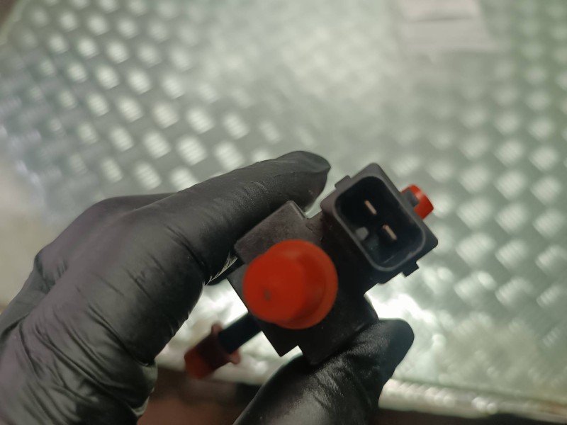 Recambio de valvula aire adicional para renault clio iv referencia OEM IAM 8200603558 PIERBURG 2 PINES Recambio de valvula aire adicional para renault clio iv referencia OEM IAM 8200603558 PIERBURG 2 PINES