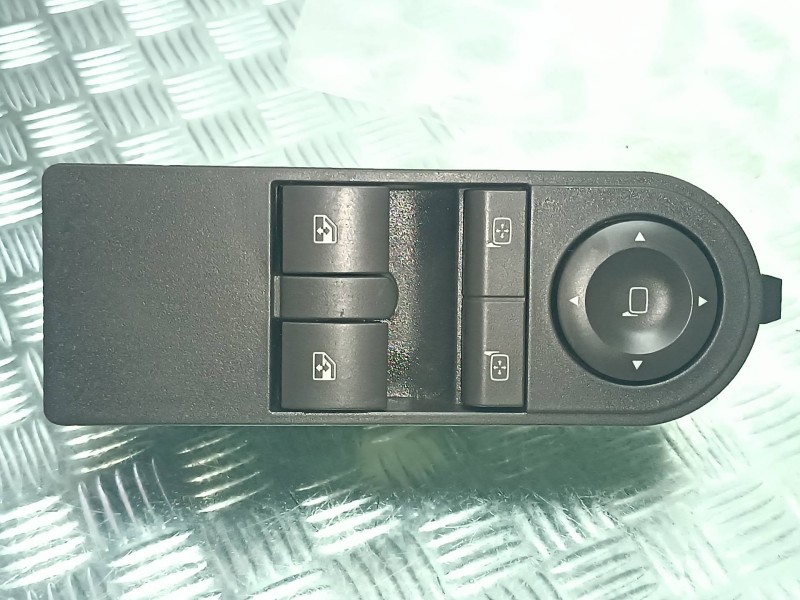 Recambio de mando elevalunas delantero izquierdo para opel astra h ber. referencia OEM IAM 13228706  14 PINES